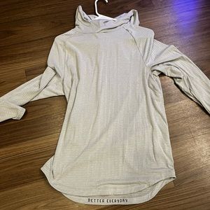 Lululemon drysense hoodie. Size L fights slim. Good condition